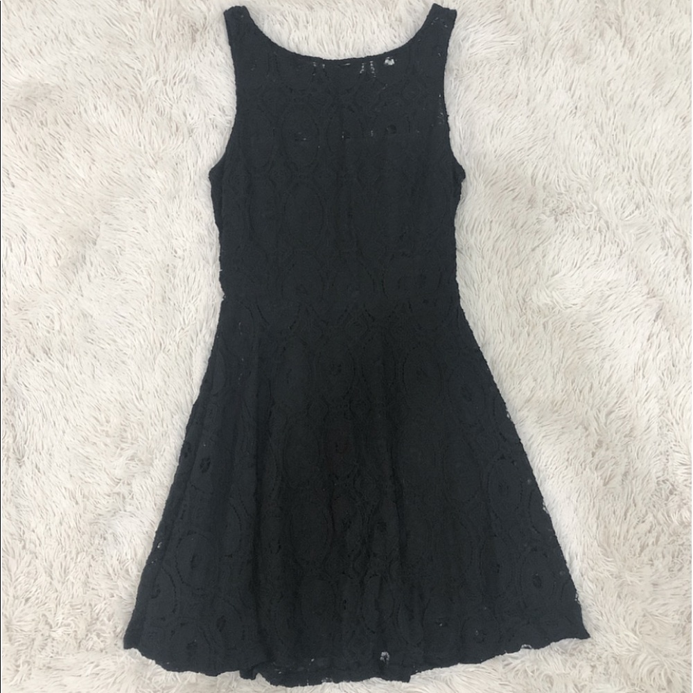 BB Dakota Renley Lace Fit and Flare Dress - Picture 2 of 4